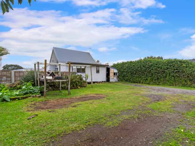 70 Mckenzie Road, Mangere Bridge