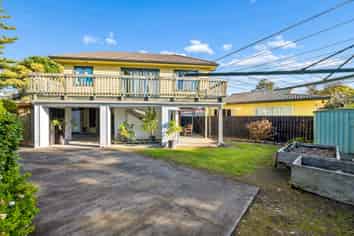 19 Walmsley Road, Mangere Bridge