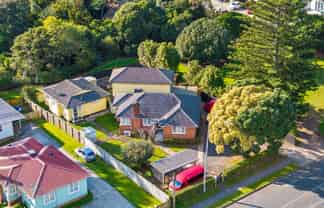 19 Walmsley Road, Mangere Bridge