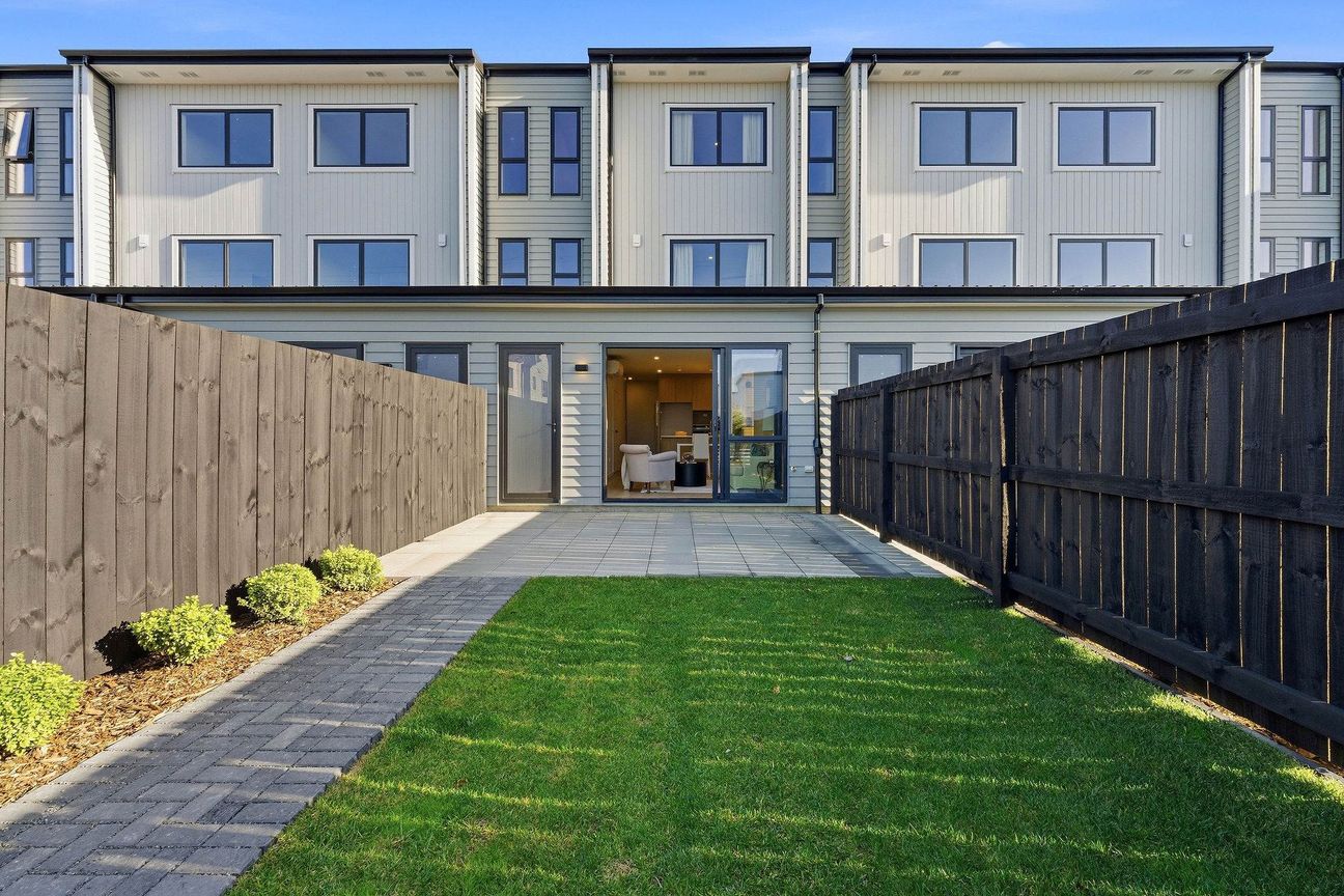 157 Bremner Road, Drury  Lots 5, 6 & 7 Available – další