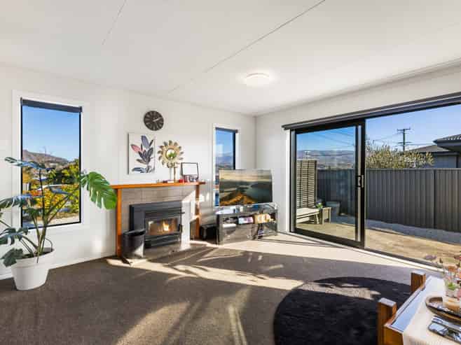 25 Royal Terrace, Alexandra