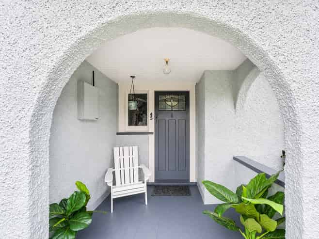 45 Miro Street, Takaro