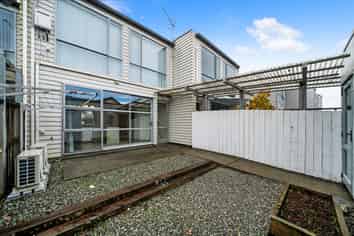 42 Kauri Drive, Takanini
