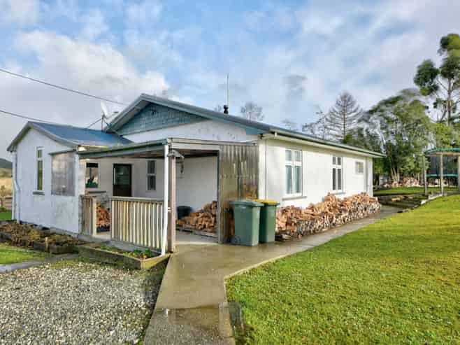 4 High Street, Clinton