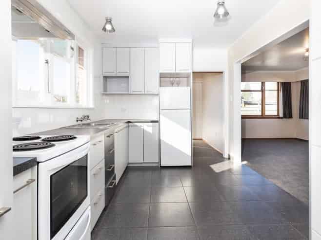 30 Lakings Road , Springlands