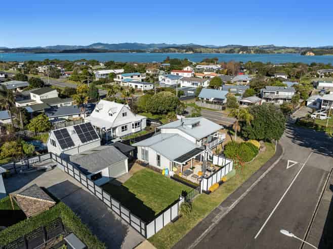 187 Harbour Road, Ohope