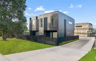 Lot 1&2/84 Kirkbride Road, Mangere