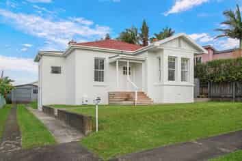 34 Columbia Road, Sandringham