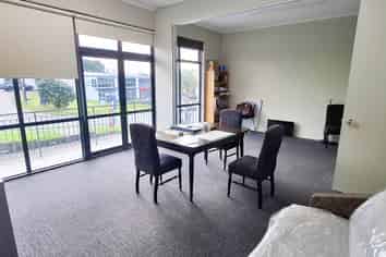 FIRST-FLOOR OFFICE SPACE, UNBEATABLE VALUE
