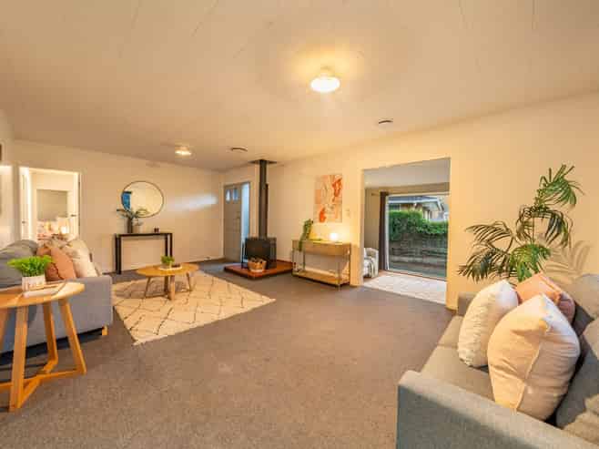 77 Pasadena Crescent, Totara Park