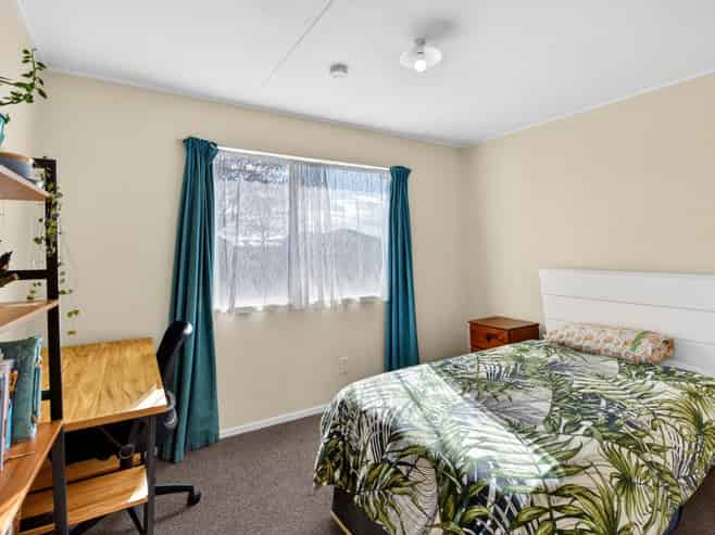 237 Flaxmere Avenue, Flaxmere
