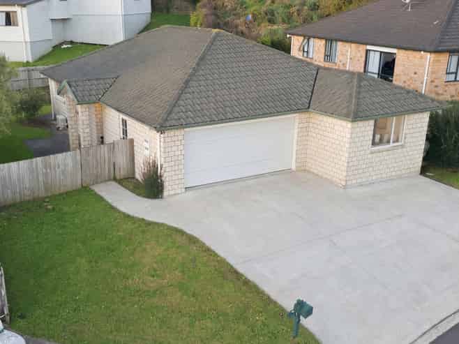 8 Nykki Place, Papakura