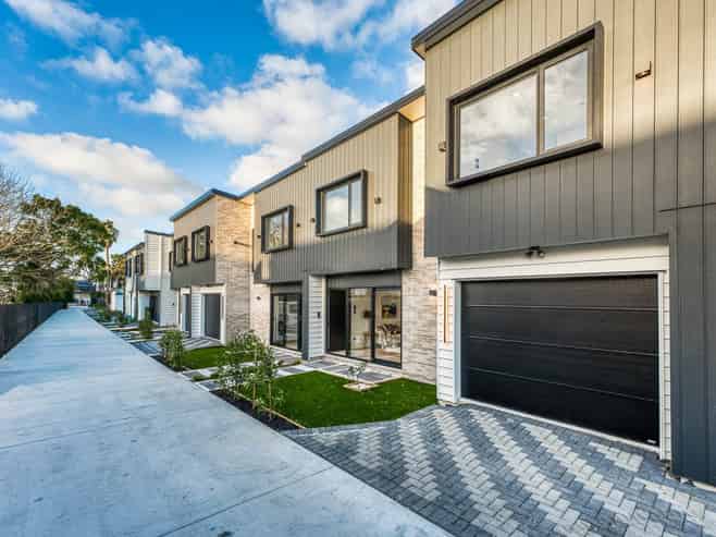 38  Ennismore Road, Mount Albert