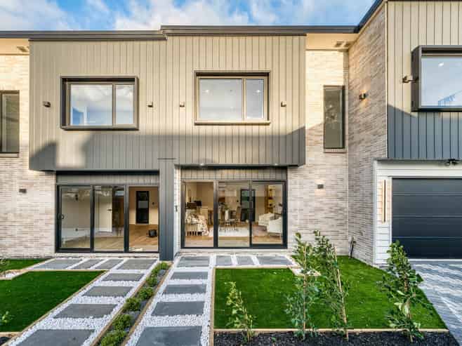38  Ennismore Road, Mount Albert