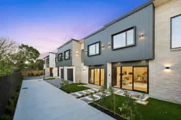 38  Ennismore Road, Mount Albert