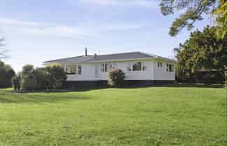 873 Collingwood-Bainham Main Road, Rockville