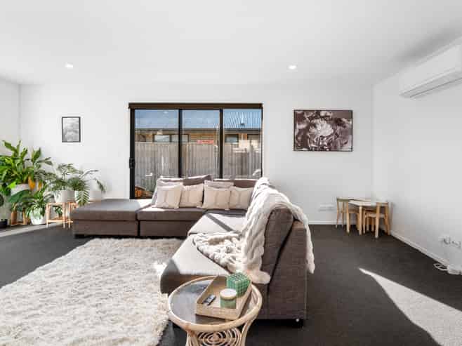 38 Tara Crescent, Woodend