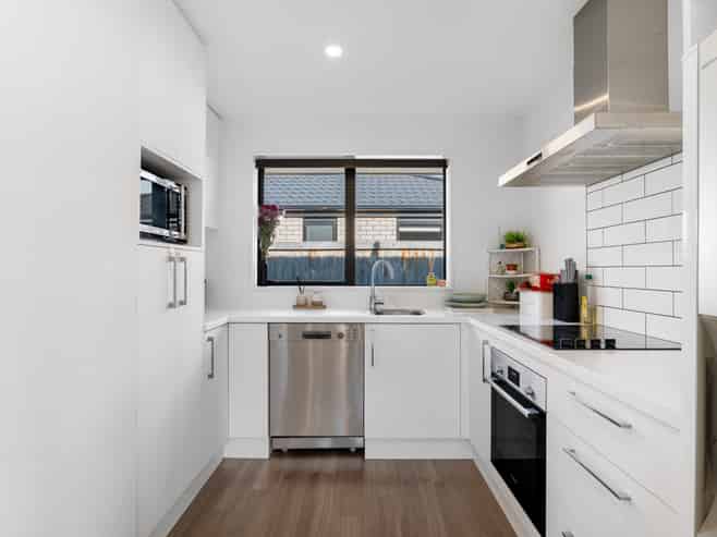 38 Tara Crescent, Woodend