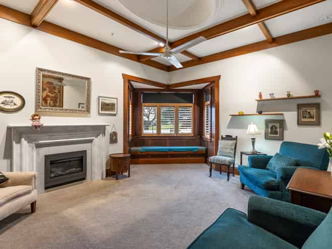 5 Douglas Avenue, Mount Albert