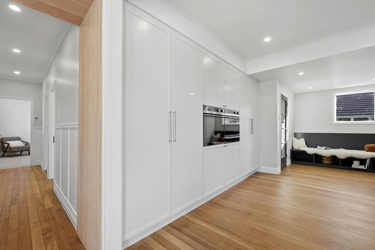 SUNNY CHELTENHAM LIVING – pohled 6