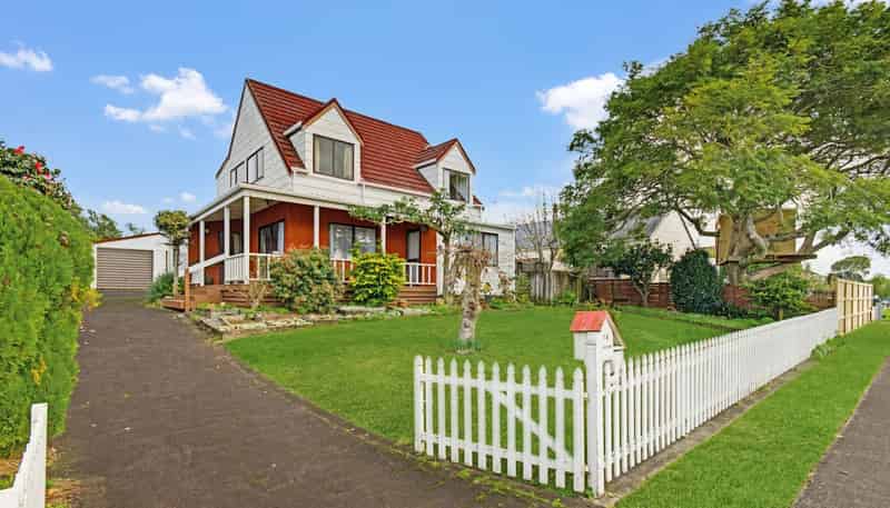 14 Riverside Drive, Waiuku