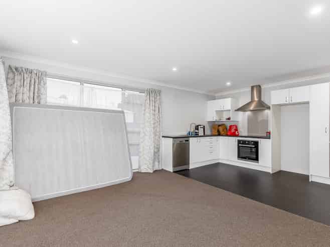 1A & 1B Hair Street, Wainuiomata