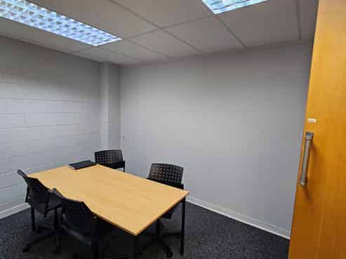 Elevate Your Office On Euclid Avenue