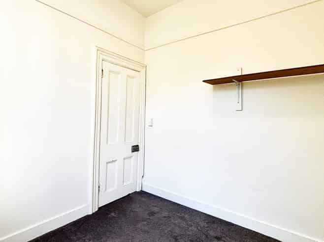 Bottom Fla/33 Hankey Street, Mount Cook