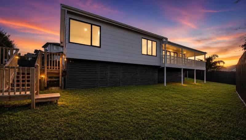 41 Reynella Drive, Massey