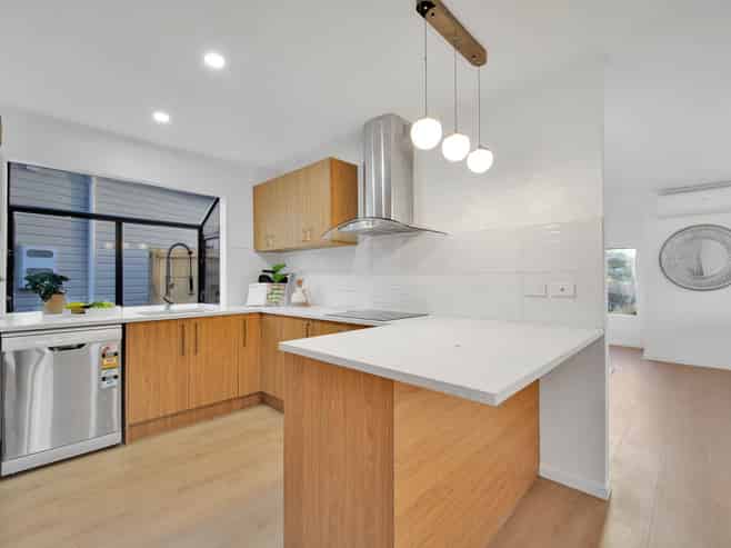41 Reynella Drive, Massey