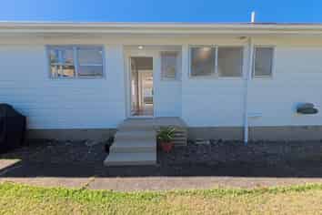 81 Glenvar Road, Torbay