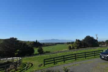 323 Quine Road, Tahuna
