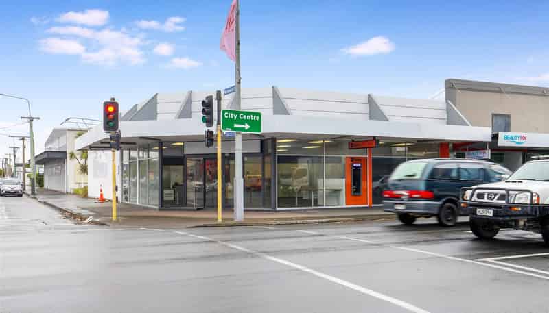  413 Colombo Street, Sydenham