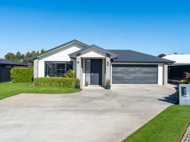42 Oak Ridge Drive, Te Awamutu