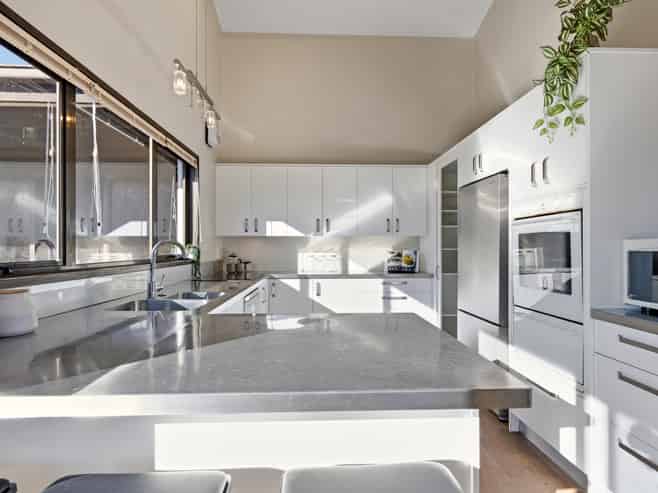 9 Oregon Drive, Kelvin Heights