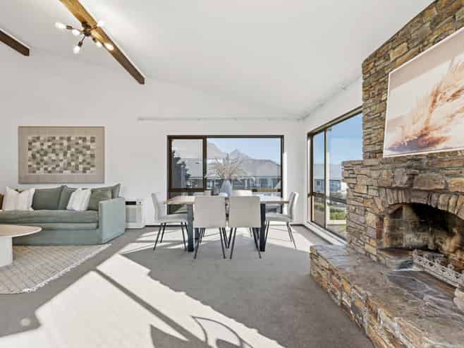 9 Oregon Drive, Kelvin Heights