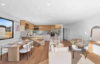 6/70 Isleworth Road, Bishopdale