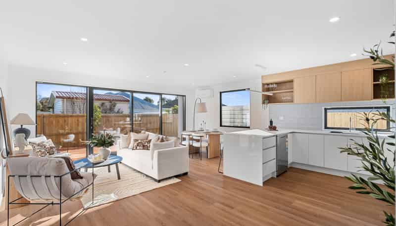 6/70 Isleworth Road, Bishopdale