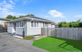 135 Clevedon Road, Papakura