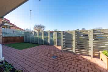 5 Ashford Mews, Flagstaff
