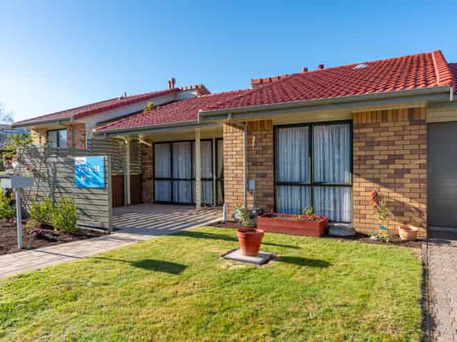 5 Ashford Mews, Flagstaff