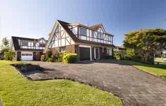 15A Cooneys Drive, Matua