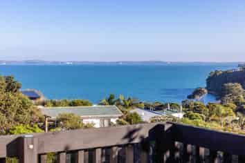 13 Tetley Road, Surfdale