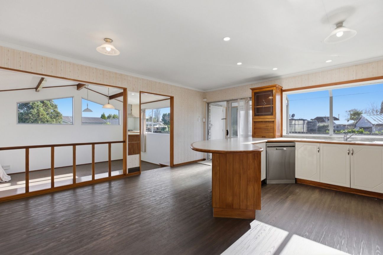 Super-sized, Solid Home + Location - Ansicht 4