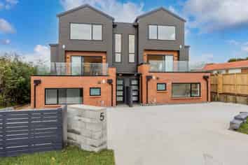 4/5 Marsh Avenue, Forrest Hill