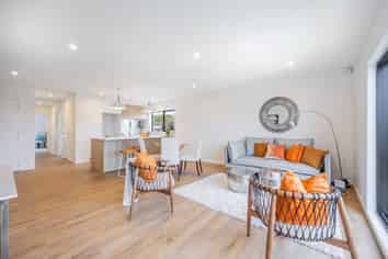 4/5 Marsh Avenue, Forrest Hill