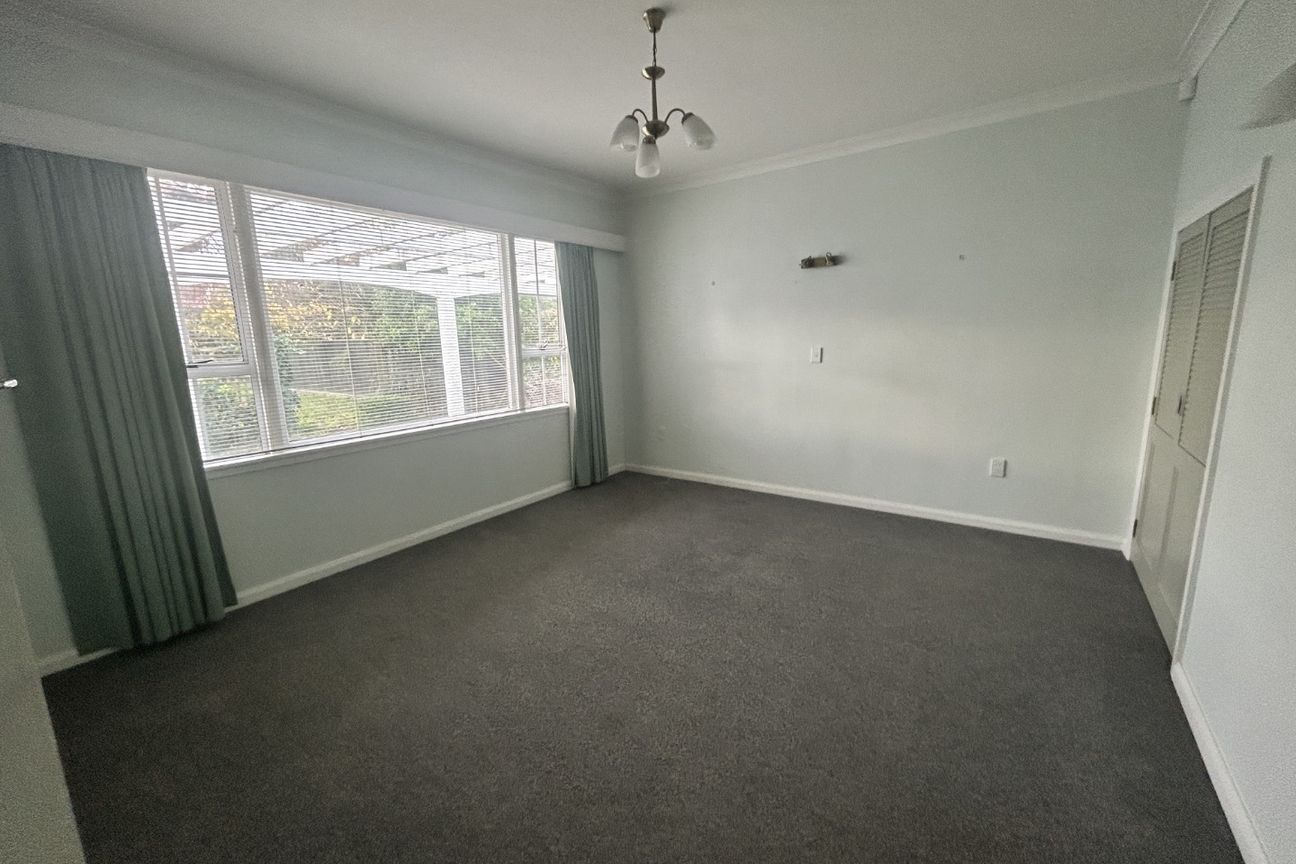 Find Your Home on Florence Avenue - Ansicht 5