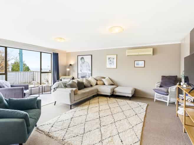 42 Lawrence Street, Mornington