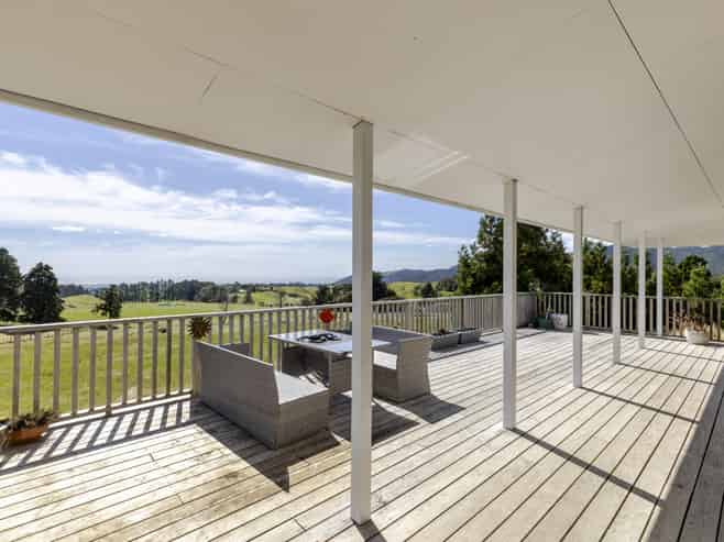 Taranaki - Address withheld