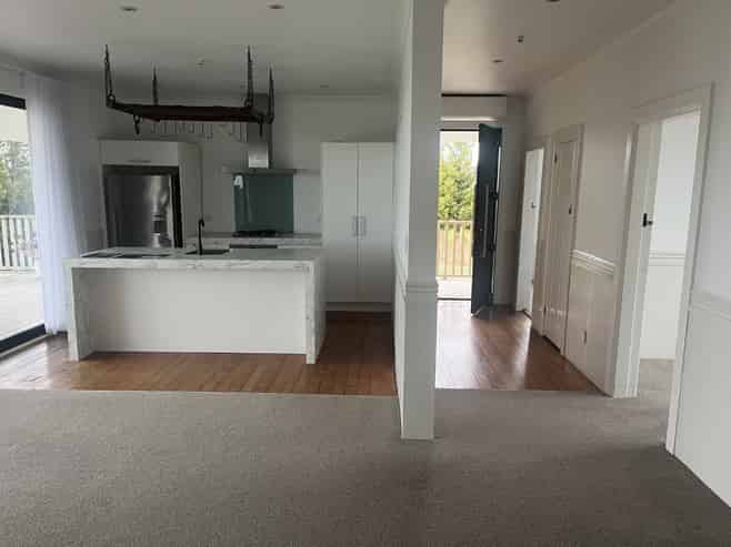 Taranaki - Address withheld